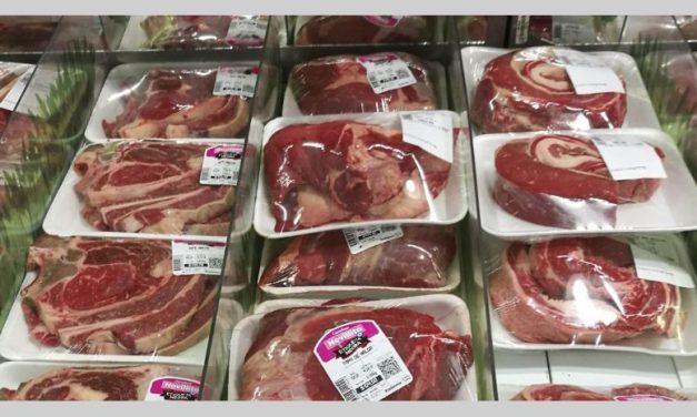 Costa propone «evaluar todos los instrumentos» y no solo las retenciones para frenar el aumento de la carne