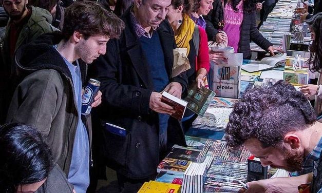 La Feria de Editores volvió a las calles, con una muy buena respuesta del público