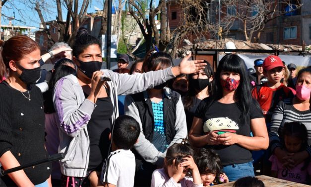 Las mujeres desalojadas en el Barrio 31 de Retiro denuncian amenazas del gobierno porteño