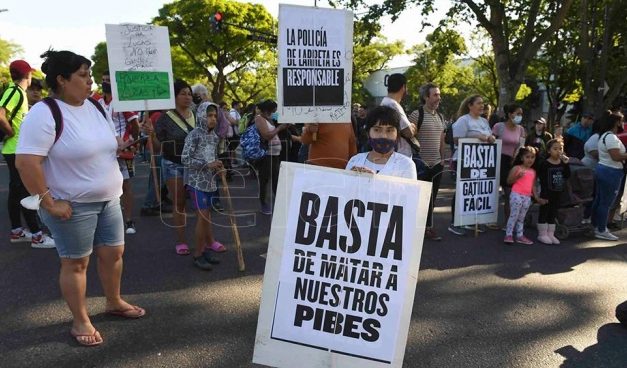 “La Policía me lo mató, yo no voy a descansar hasta que ellos paguen lo que le hicieron a mi hijo»