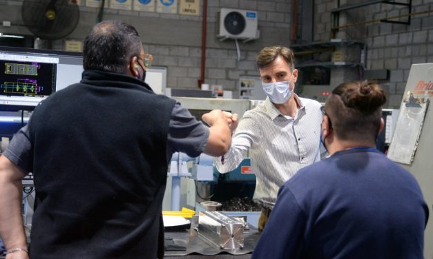 Lucas Ghi y Matías Kulfas visitaron una PyME de Haedo