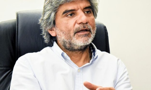 Correa presentó proyecto para homenajear decisión de Kirchner de pago soberano.