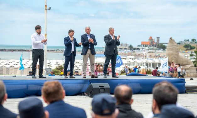 Kicillof presentó los operativos de seguridad y cuidado de la salud para el verano