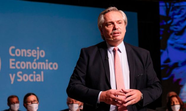 Fernández: el programa Inteligencia Artificial «es único a nivel mundial»