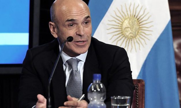 Con una ayudita de los amigos: los camaristas Bertuzzi y Llorens revocaron el procesamiento de varios jefes de la Afi