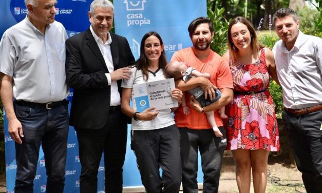 Lomas de Zamora: entrega viviendas en el Desarrollo Urbanístico Procrear II
