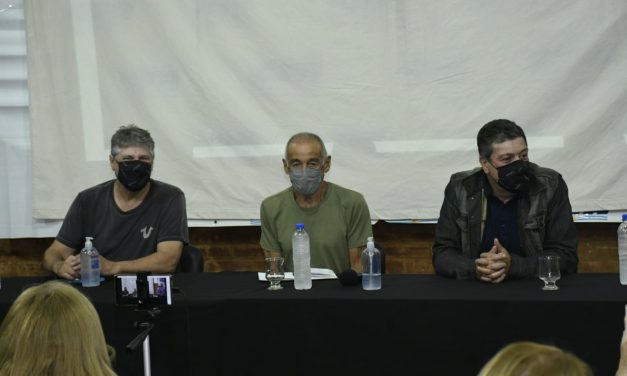 CON UN ACTO EN LA PLATA, SOBERANXS COMIENZA A CAMINAR LA PROVINCIA