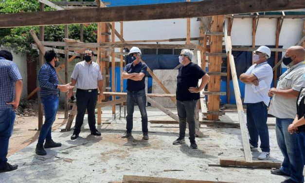 Avanzan las obras en escuelas de Escobar