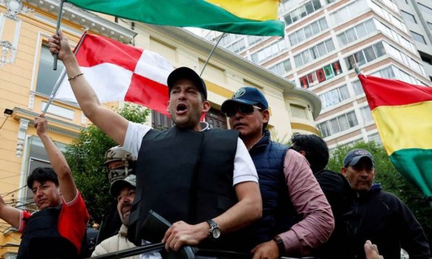 Alertan en Bolivia sobre nuevos movimientos golpistas