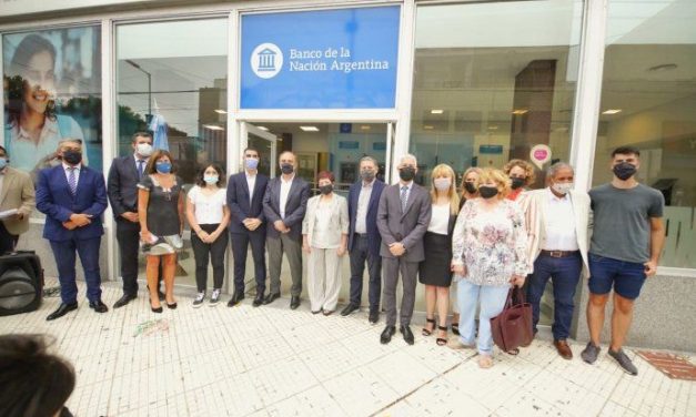 Fernando Gray y Eduardo Hecker encabezaron homenaje a desaparecido durante la última dictadura