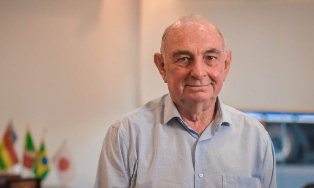 Raúl Hutín : «Debemos analizar con sumo detalle las concesiones vigentes de las empresas eléctricas «