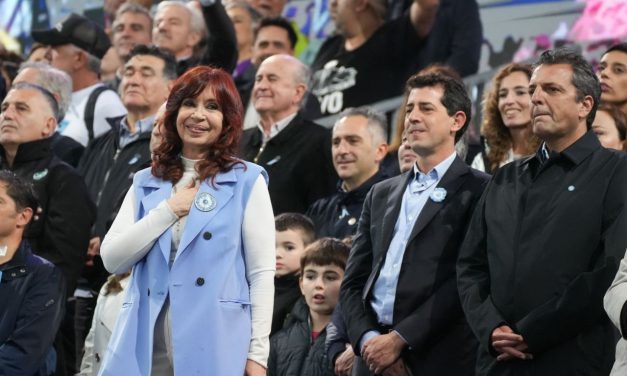 Cristina Kirchner: «A pesar de los errores, este gobierno es infinitamente mejor de lo que hubiera sido otro de Macri»