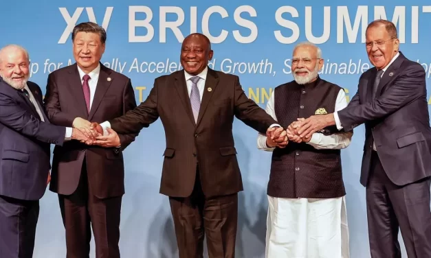 Los líderes del bloque BRICS acordaron el ingreso de la Argentina
