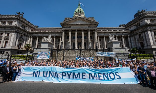 ARGENTINA: DEL SUEÑO INDUSTRIAL A LA PESADILLA MILEISTA