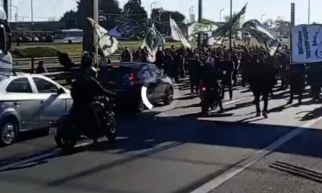 Cortes masivos en rutas y autopistas en el AMBA en respaldo a Cristina Kirchner