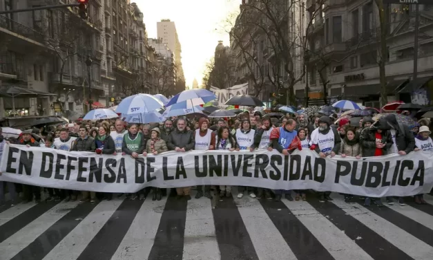 Escala el reclamo universitario contra Milei: paro de 48 horas, marcha de antorchas y una nueva ley en el Congreso