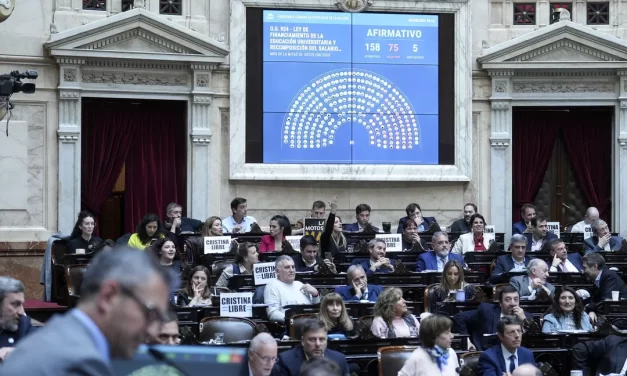 Jornada parlamentaria histórica: la oposición arrasa con 12 victorias consecutivas al gobierno de Milei