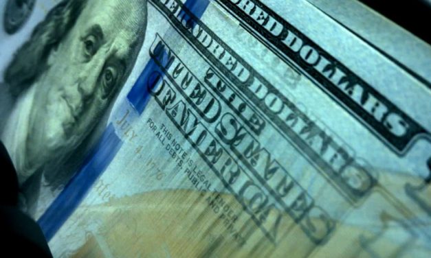 Álvarez Agis habló de la “encrucijada” que condenó a Milei