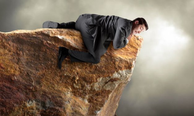 Incertidumbre: una economía al borde del abismo