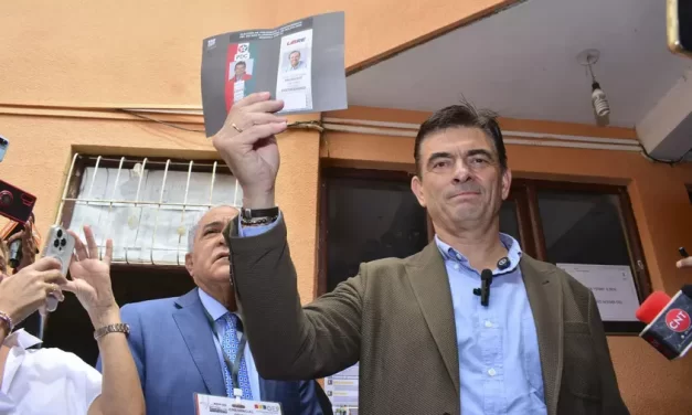 Rodrigo Paz pone fin a 20 años de socialismo y es el nuevo presidente de Bolivia