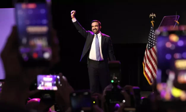 Zohran Mamdani conquista Nueva York y desafía al trumpismo desde la izquierda