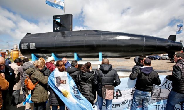 LA MAMÁ DEL SOLDADO. por DAVID SELSER