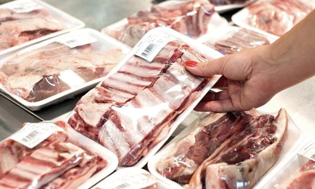 La inflación vuelve a acelerarse: la carne lidera los aumentos y presiona el gasto familiar