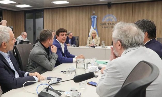 Contra el ajuste: intendentes solicitan un “IVA municipal” del 10,5 % para las compras municipales