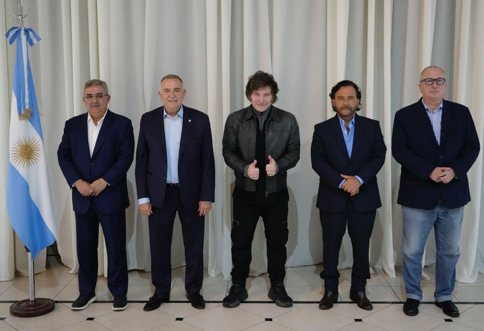 milei-con-gobernadores-que-apoyaron-vetos