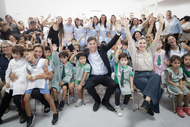 KICILLOF ESCUELAS