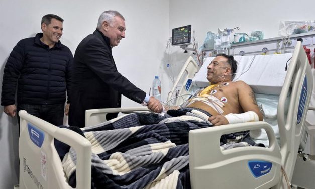 Julio Zamora destacó el primer bypass coronario realizado en Tigre y afirmó que consolida la estrategia de crecimiento en salud
