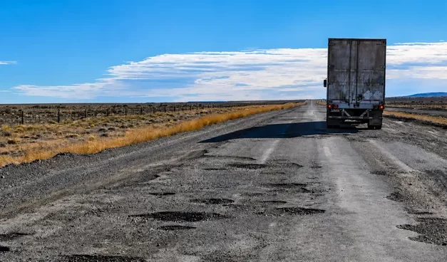 «La grieta del propio modelo: incentivos a la inversión extractiva, ajuste a la infraestructura que la viabiliza»